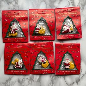 Vintage Santa Pin / Brooch lot in Packages LOT OF 6 PC.